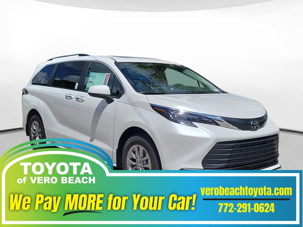 New 2026 Toyota Sienna XLE FWD image 1