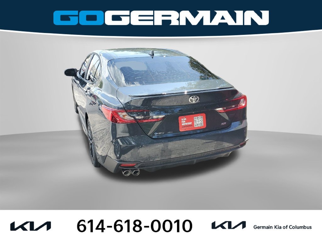 Used 2026 Toyota Camry SE FWD image 10