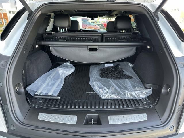 Certified 2025 Cadillac XT5 Premium Luxury w/ Technology Package AWD/4WD image 28