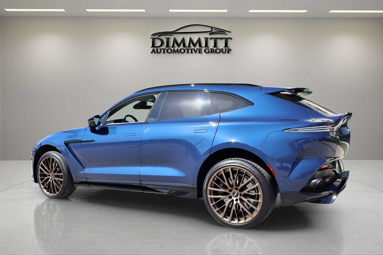 Used 2025 Aston Martin DBX 707 AWD/4WD image 3