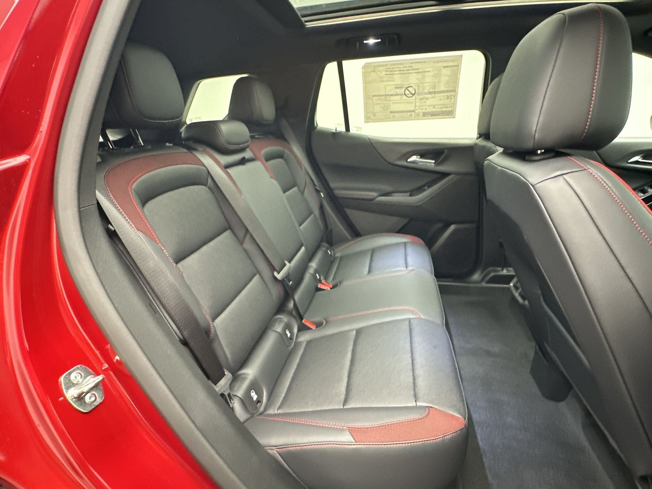 New 2027 Chevrolet Equinox RS w/ LPO, Floor Liner Package AWD/4WD image 31