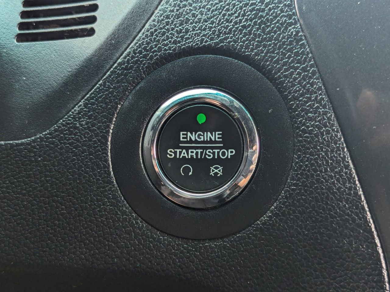 Used 2017 Ford Explorer Sport w/ Equipment Group 401A image 30