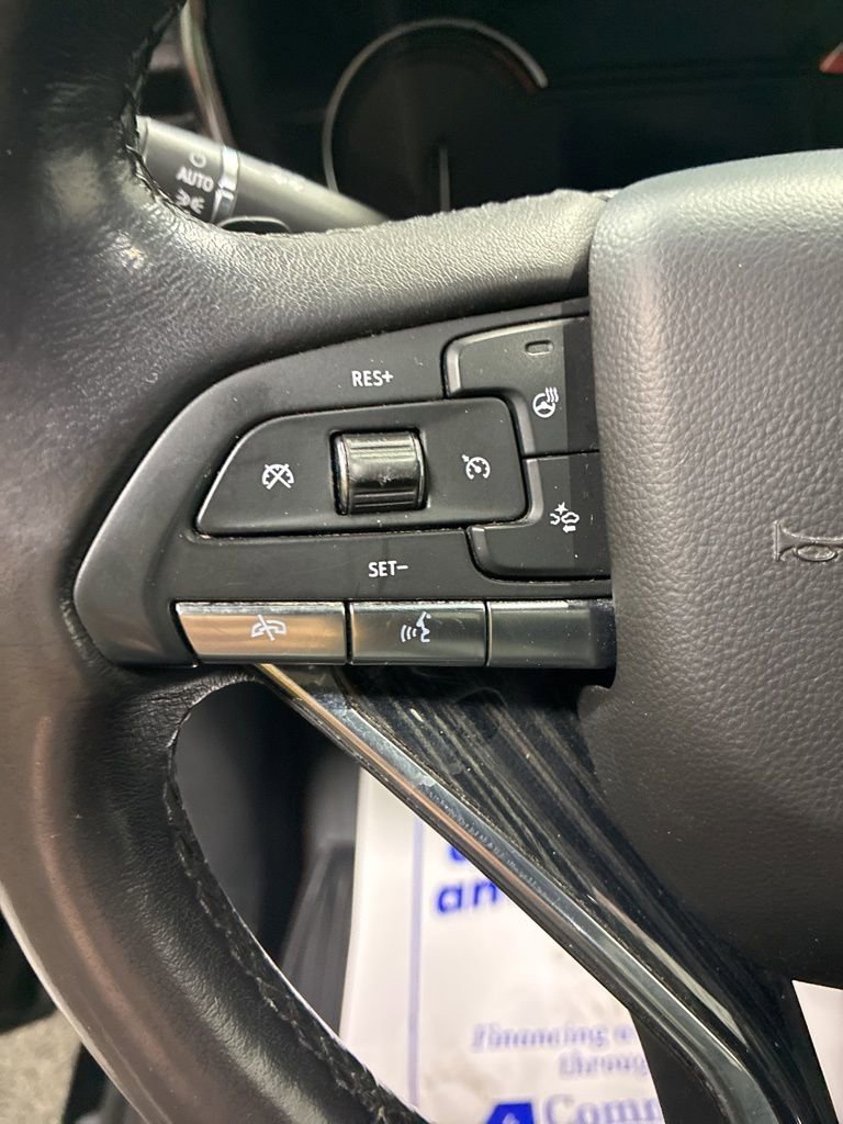 Used 2023 Cadillac XT6 Premium Luxury AWD/4WD image 15