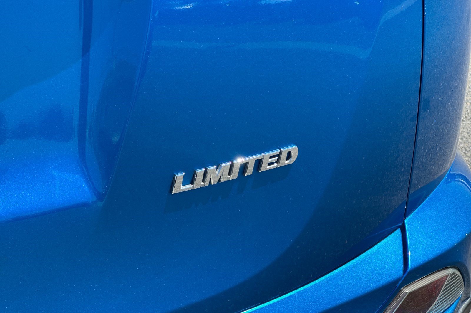 Used 2017 Toyota RAV4 Limited w/ Advanced Technology Package FWD image 30