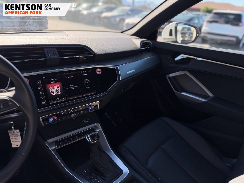 Used 2025 Audi Q3 2.0T Premium AWD/4WD image 21