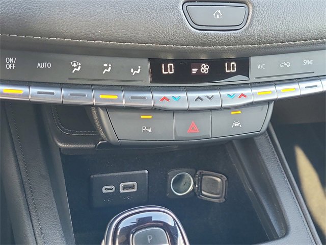 Used 2023 Cadillac XT4 Premium Luxury image 24