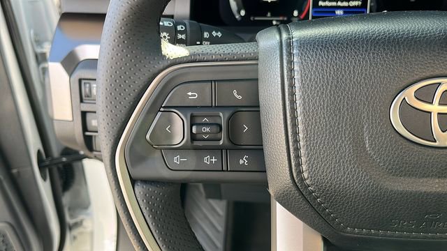 New 2026 Toyota 4Runner TRD Off-Road Premium AWD/4WD image 9