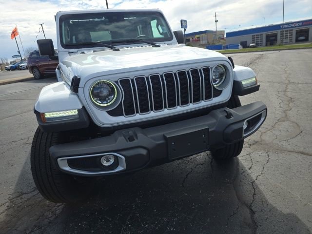 Used 2025 Jeep Wrangler Sahara 4xe w/ Safety Group image 13