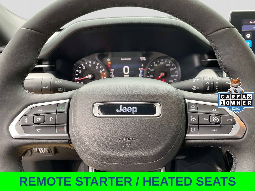 Used 2025 Jeep Compass Limited image 17