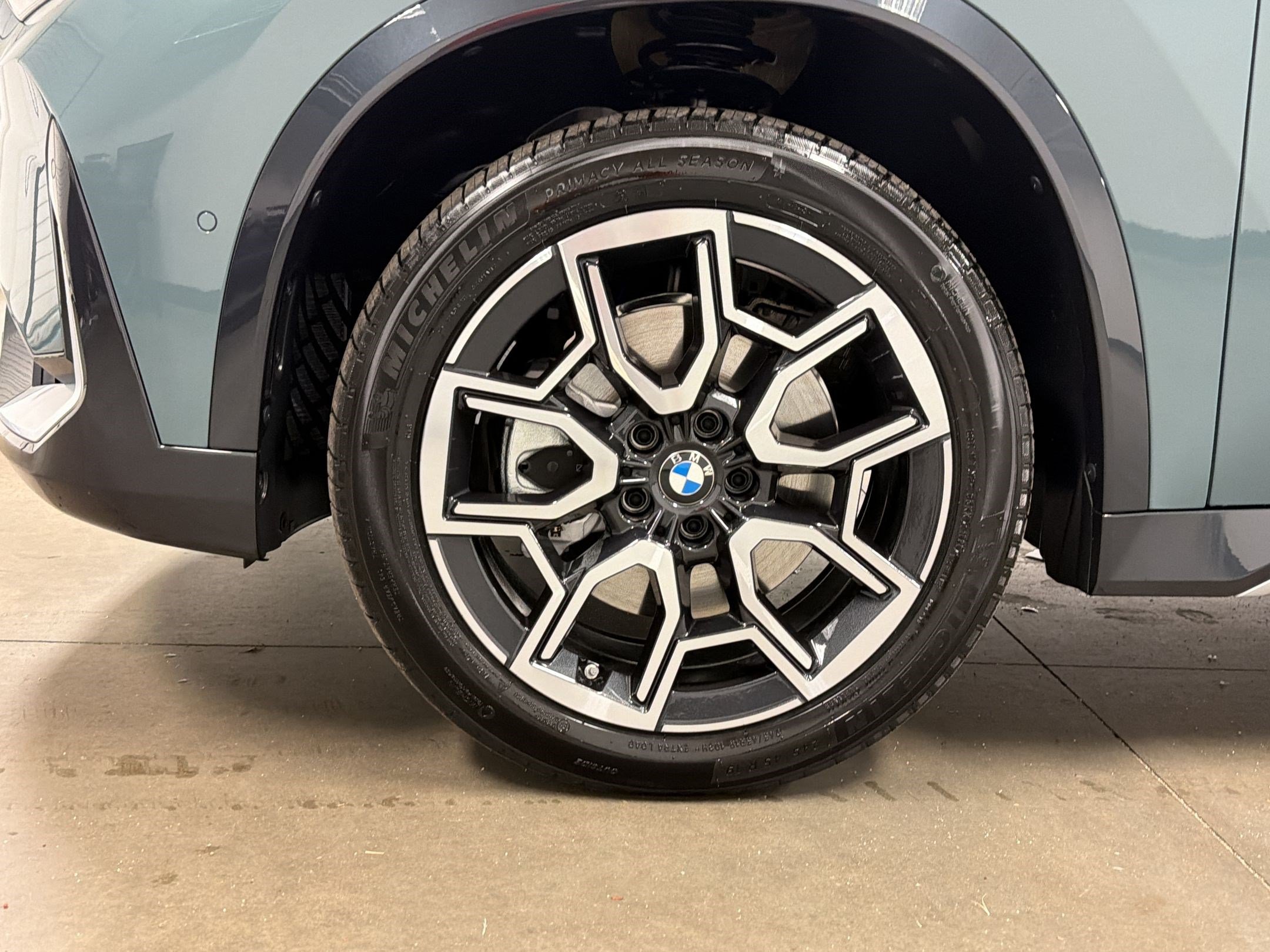 New 2026 BMW X1 xDrive28i w/ Convenience Package AWD/4WD image 11