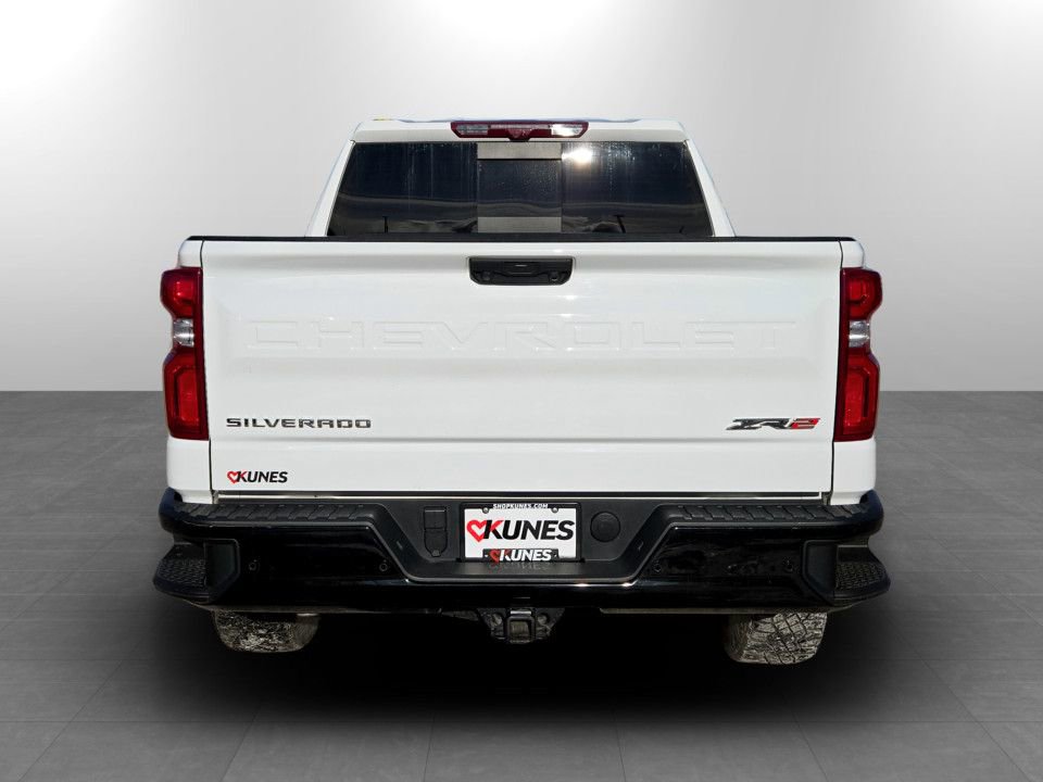 Used 2023 Chevrolet Silverado 1500 ZR2 w/ Technology Package image 8