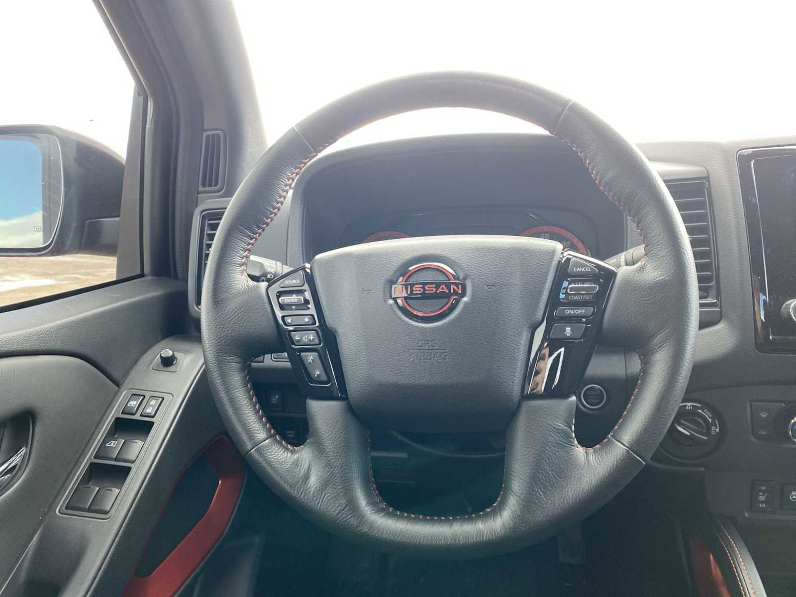 Used 2024 Nissan Frontier PRO-4X w/ Pro Convenience Package image 20