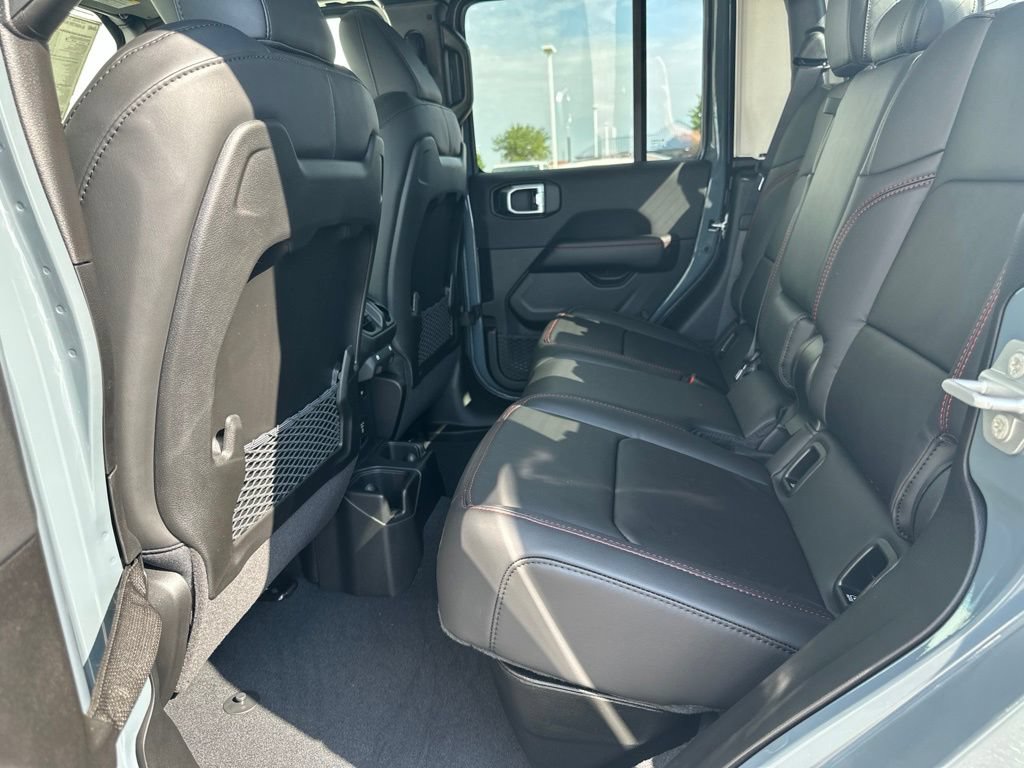New 2026 Jeep Gladiator Rubicon AWD/4WD image 16