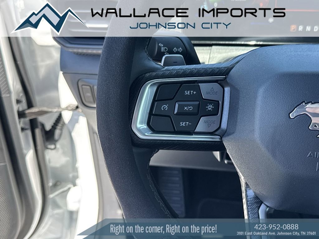 Used 2025 Ford Mustang GT RWD image 29