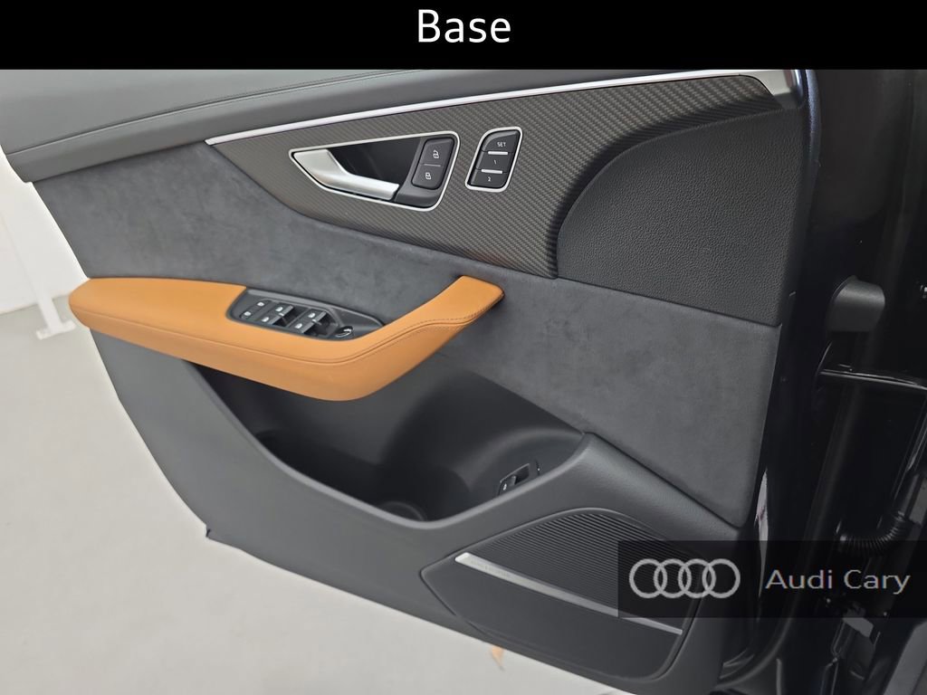 New 2026 Audi RS Q8 performance image 27
