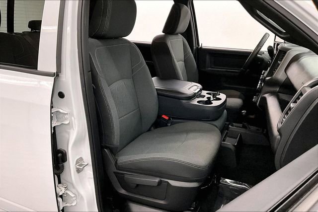 Used 2024 RAM 3500 Tradesman w/ Chrome Appearance Group image 8