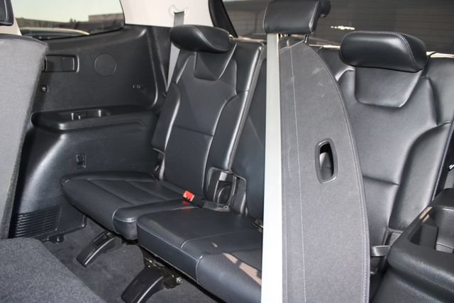 Used 2024 Kia Telluride LX FWD image 35