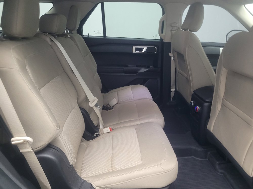 Used 2023 Ford Explorer 4WD image 19