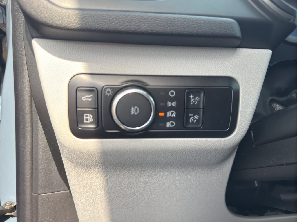 New 2025 Ford Escape SE image 14