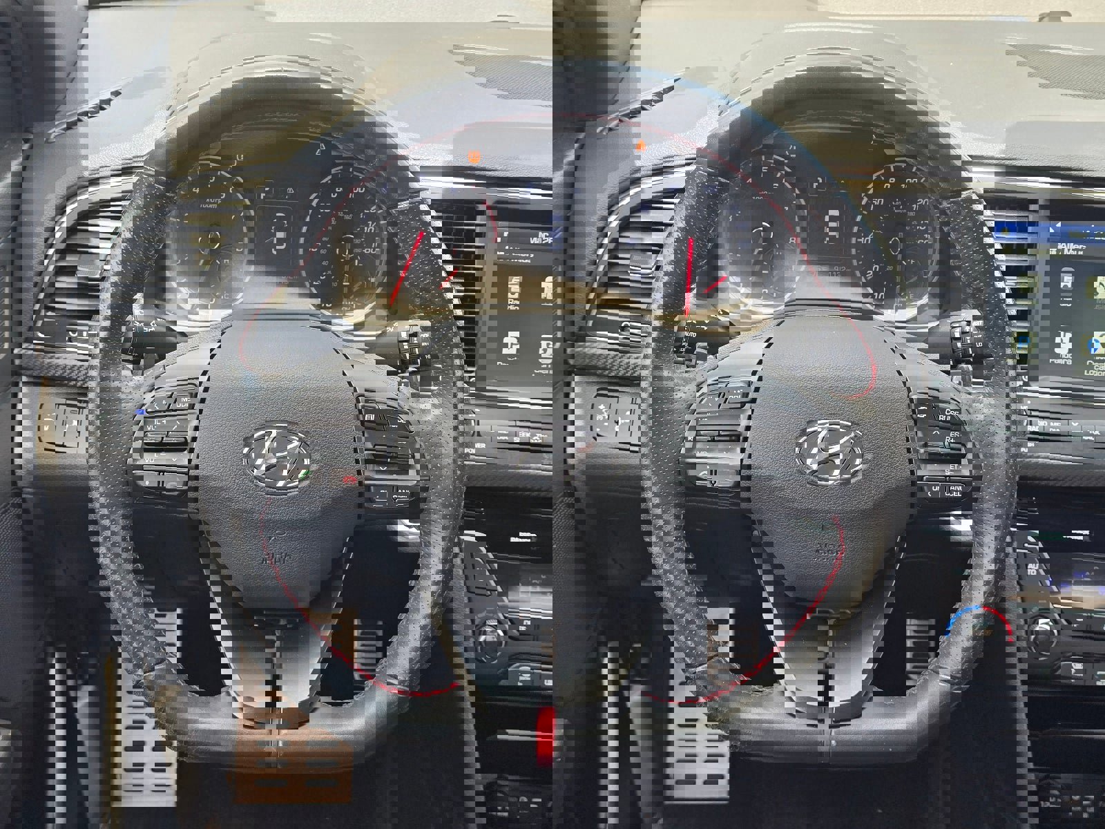 Used 2018 Hyundai Elantra Sport w/ Sport Premium Package 03 image 14