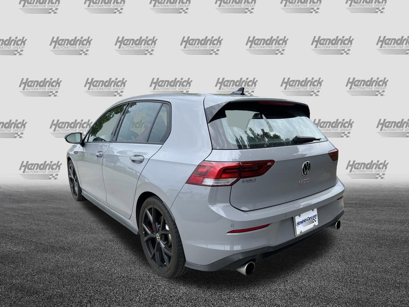 Used 2024 Volkswagen GTI SE FWD image 8