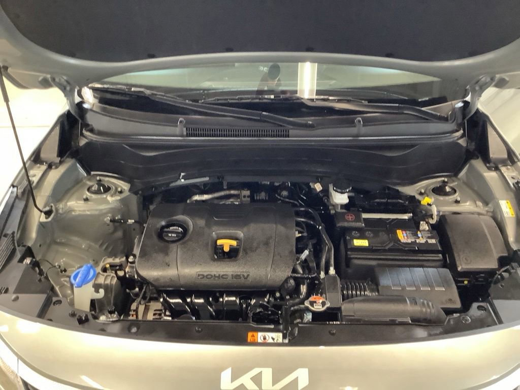 Certified 2025 Kia Seltos LX AWD/4WD image 17