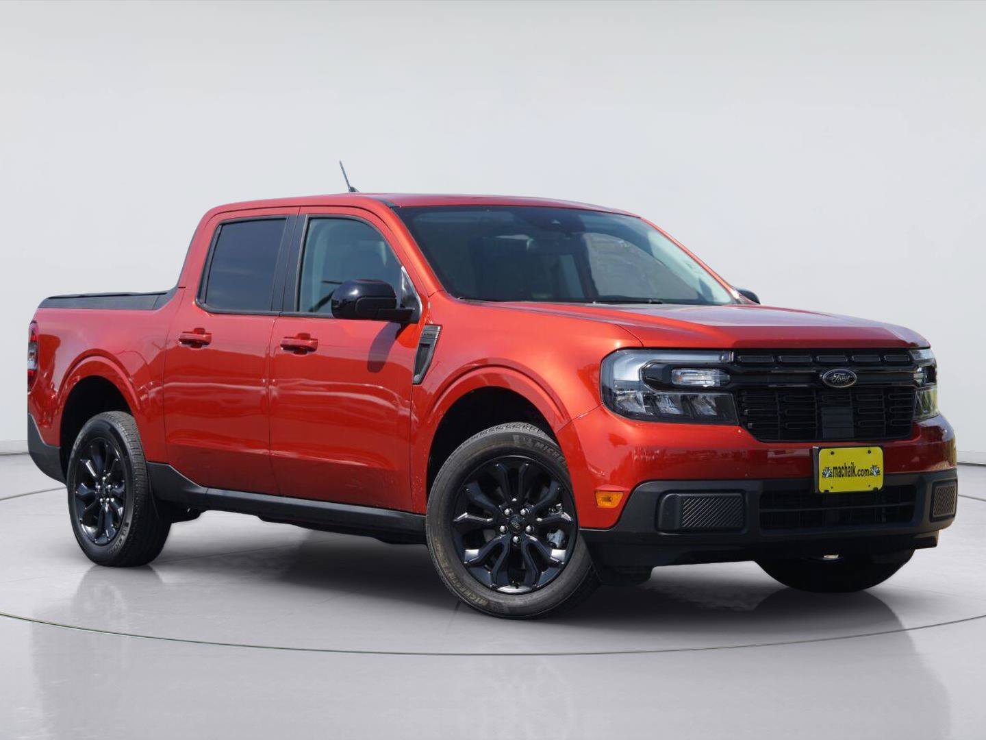 Used 2024 Ford Maverick Lariat w/ Black Appearance Package FWD image 2