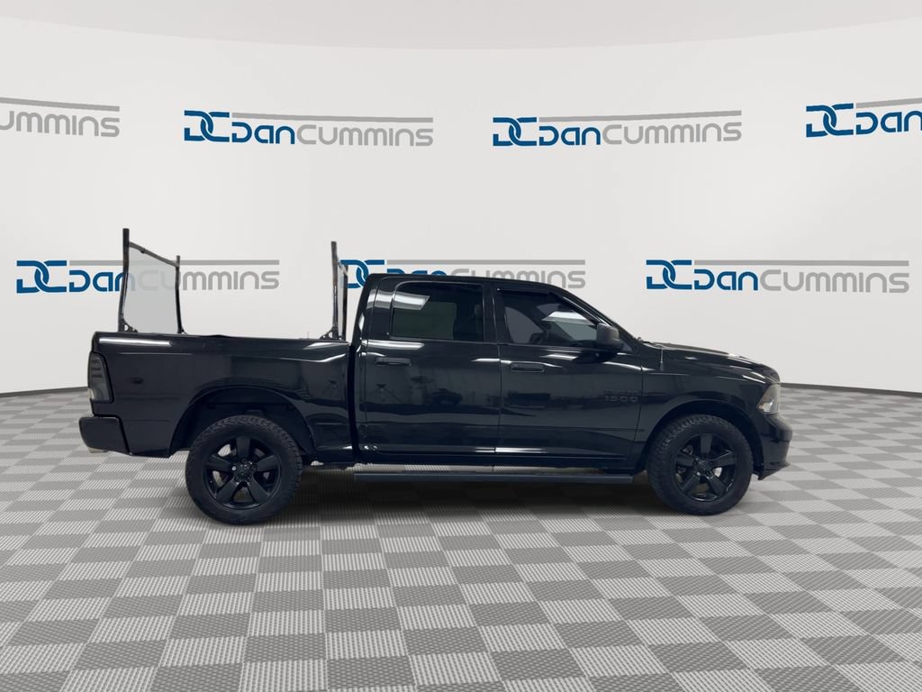 Used 2016 RAM 1500 Express w/ Black Ram 1500 Express Group AWD/4WD image 9