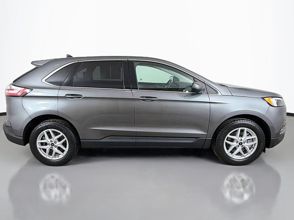 Used 2023 Ford Edge SEL w/ Convenience Package AWD/4WD image 16