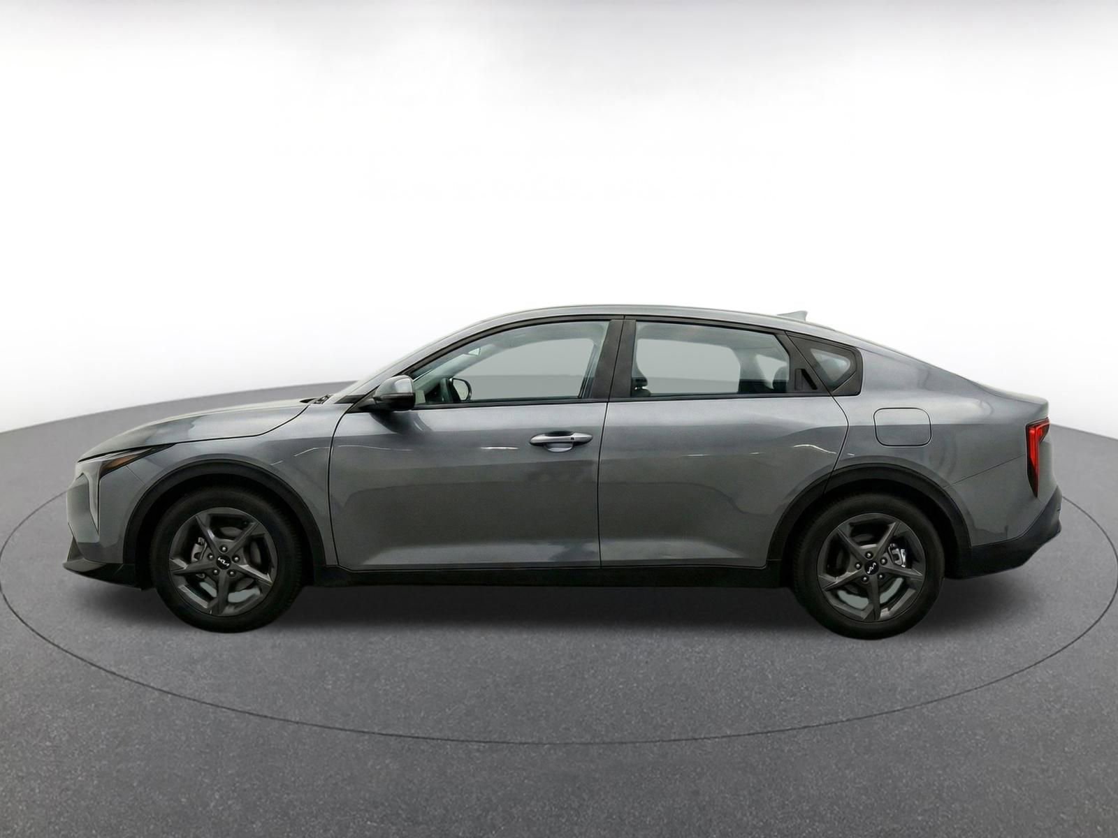 Used 2025 Kia K4 FWD image 4