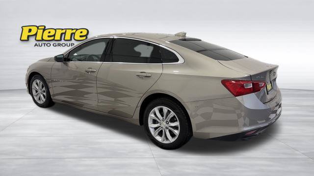 Used 2023 Chevrolet Malibu LT FWD image 2