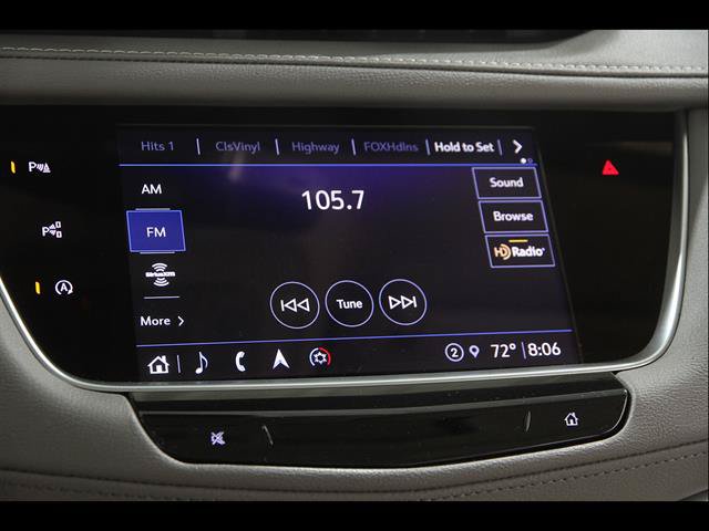 Used 2025 Cadillac XT5 Premium Luxury w/ Technology Package AWD/4WD image 11
