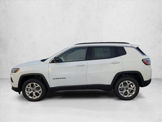 New 2026 Jeep Compass Latitude image 5