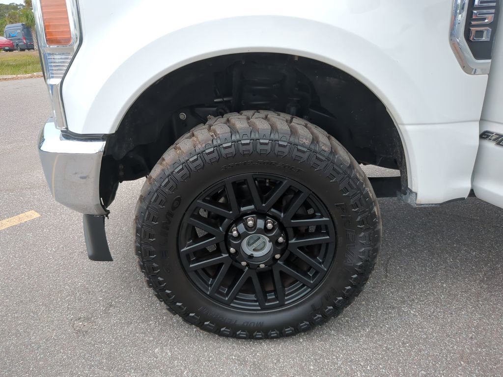 Used 2020 Ford F250 XL w/ Power Equipment Group AWD/4WD image 31