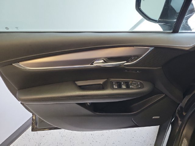 Used 2019 Cadillac XT5 Luxury AWD/4WD image 11