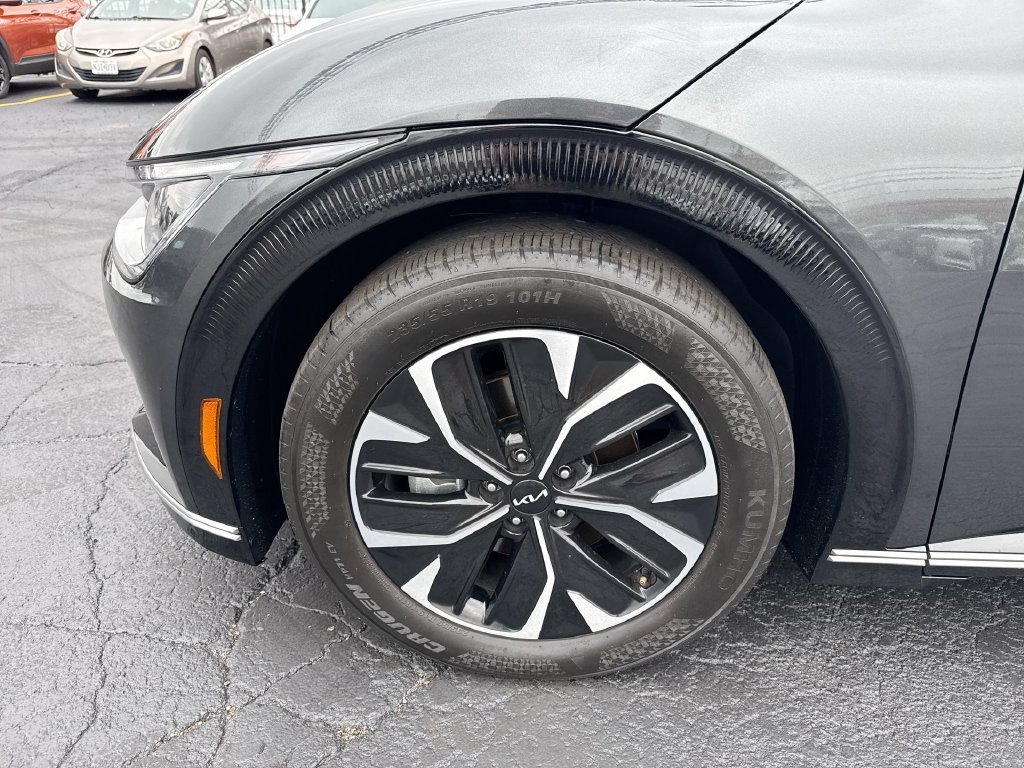 Used 2024 Kia EV6 Wind AWD/4WD image 29