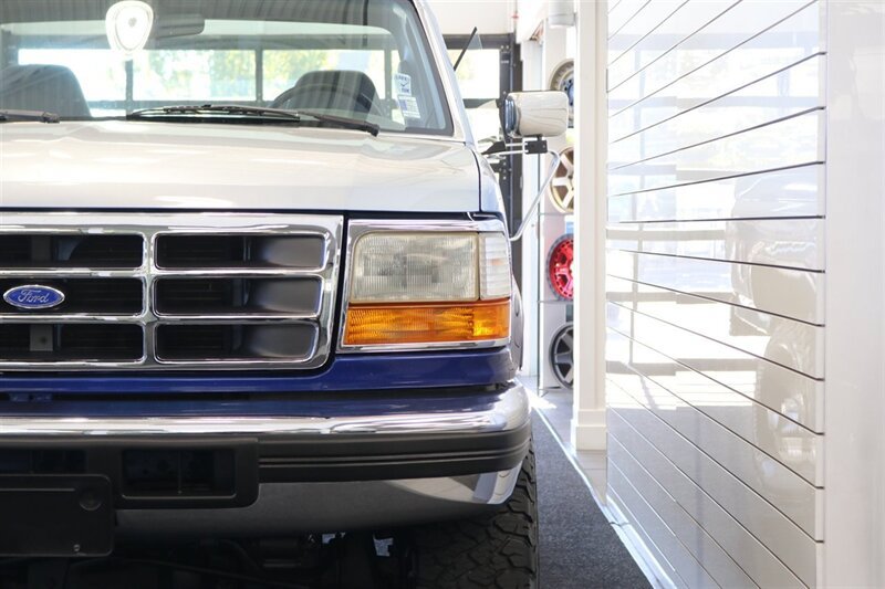 Used 1997 Ford F250 4x4 Regular Cab Heavy Duty image 46