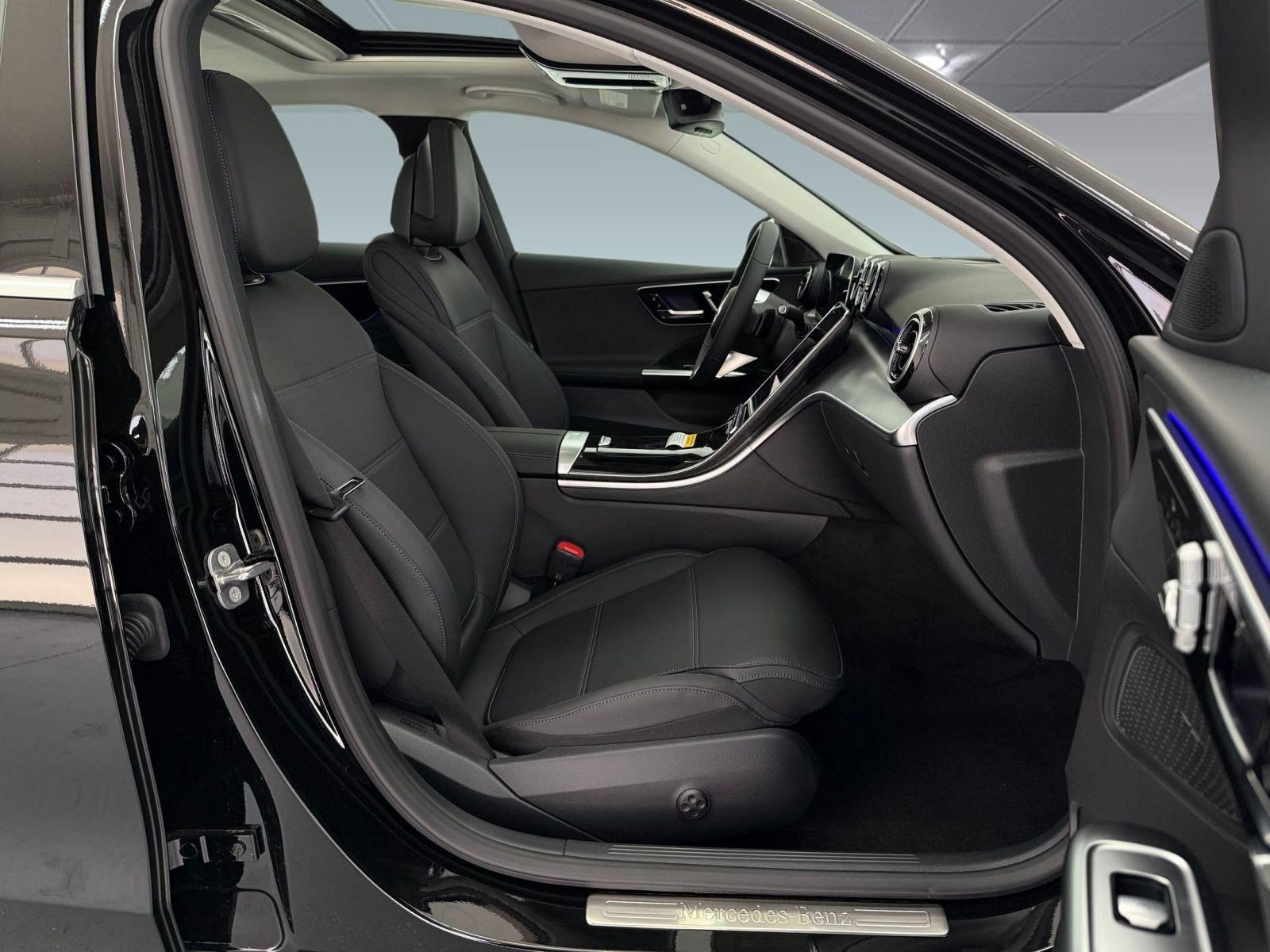 New 2026 Mercedes-Benz C 300 Sedan image 23
