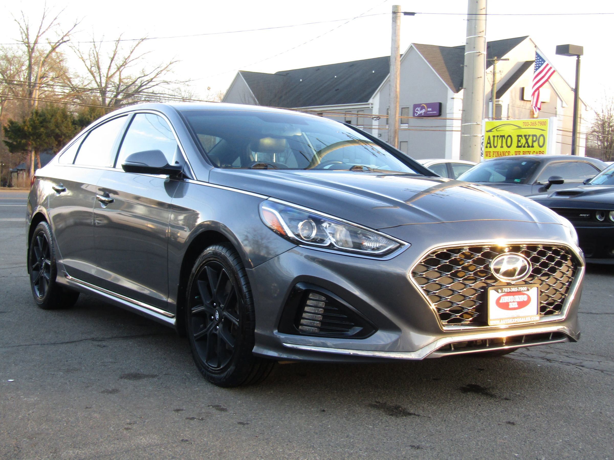 Used 2018 Hyundai Sonata Sport image 2