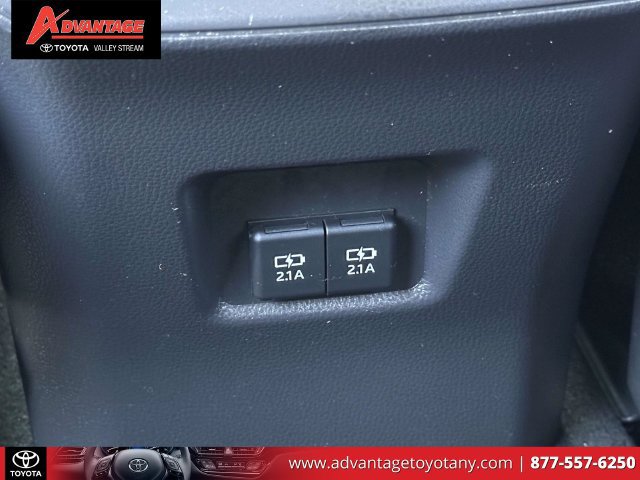 Certified 2021 Toyota RAV4 XLE w/ Convenience Package AWD/4WD image 15