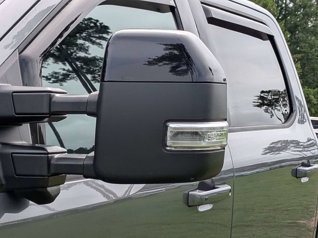 Used 2024 Ford F250 Lariat w/ Black Appearance Package AWD/4WD image 11
