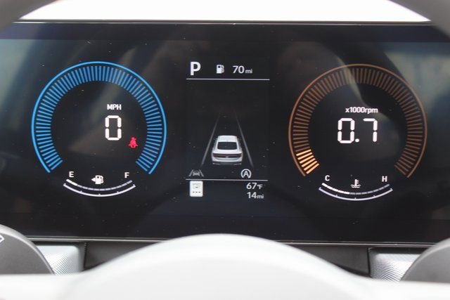 Certified 2025 Hyundai Sonata SE image 13