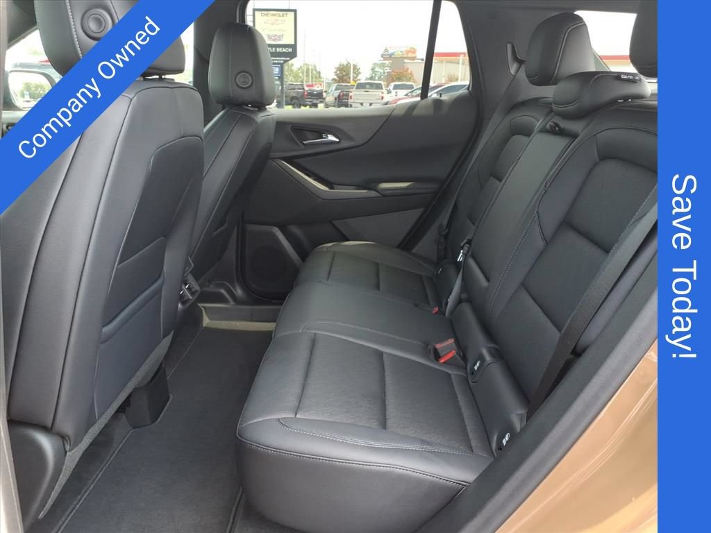 New 2027 Chevrolet Equinox LT w/ Convenience Package II FWD image 14