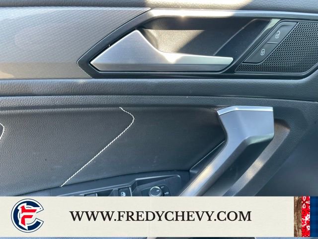 Used 2023 Volkswagen Tiguan SE image 20