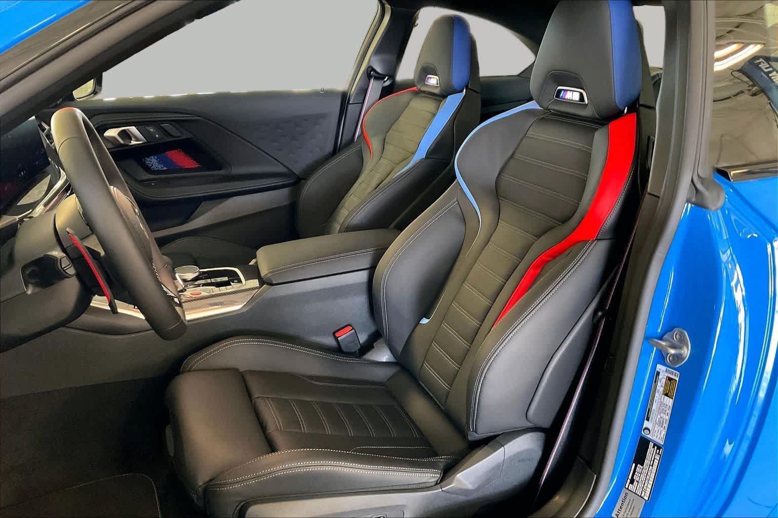 New 2026 BMW M2 w/ Lighting Package RWD image 9