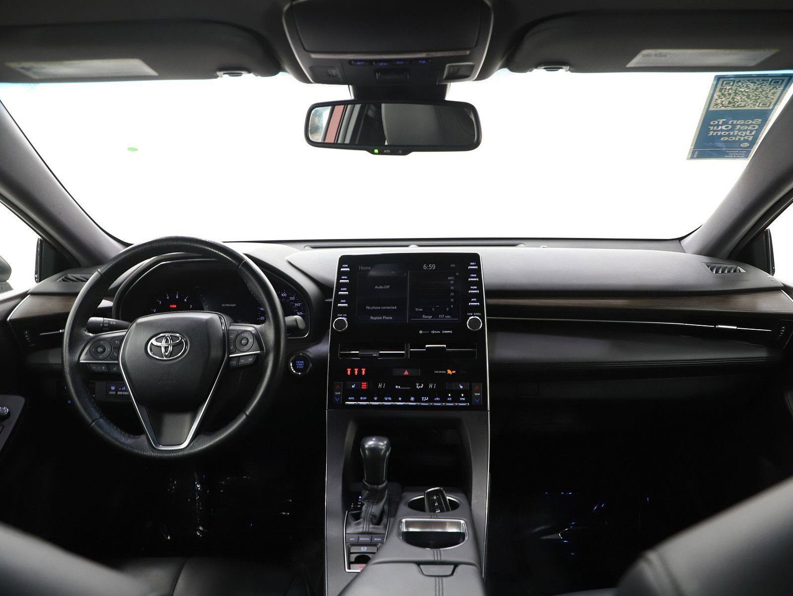 Used 2020 Toyota Avalon XLE FWD image 14