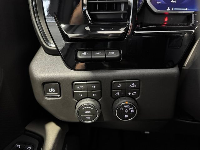 New 2026 Chevrolet Silverado 1500 ZR2 w/ Dark Appearance Package AWD/4WD image 18