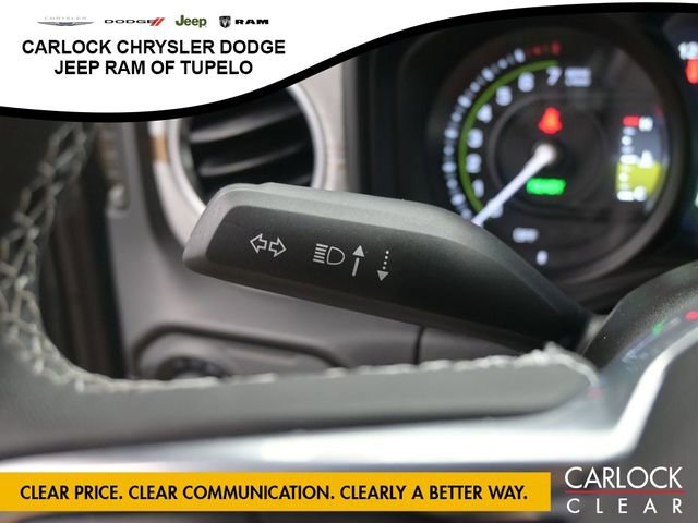 Used 2025 Jeep Wrangler Sahara w/ Safety Group image 16