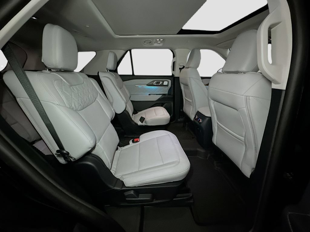 New 2026 Ford Explorer Platinum w/ LUX Leather Package AWD/4WD image 34