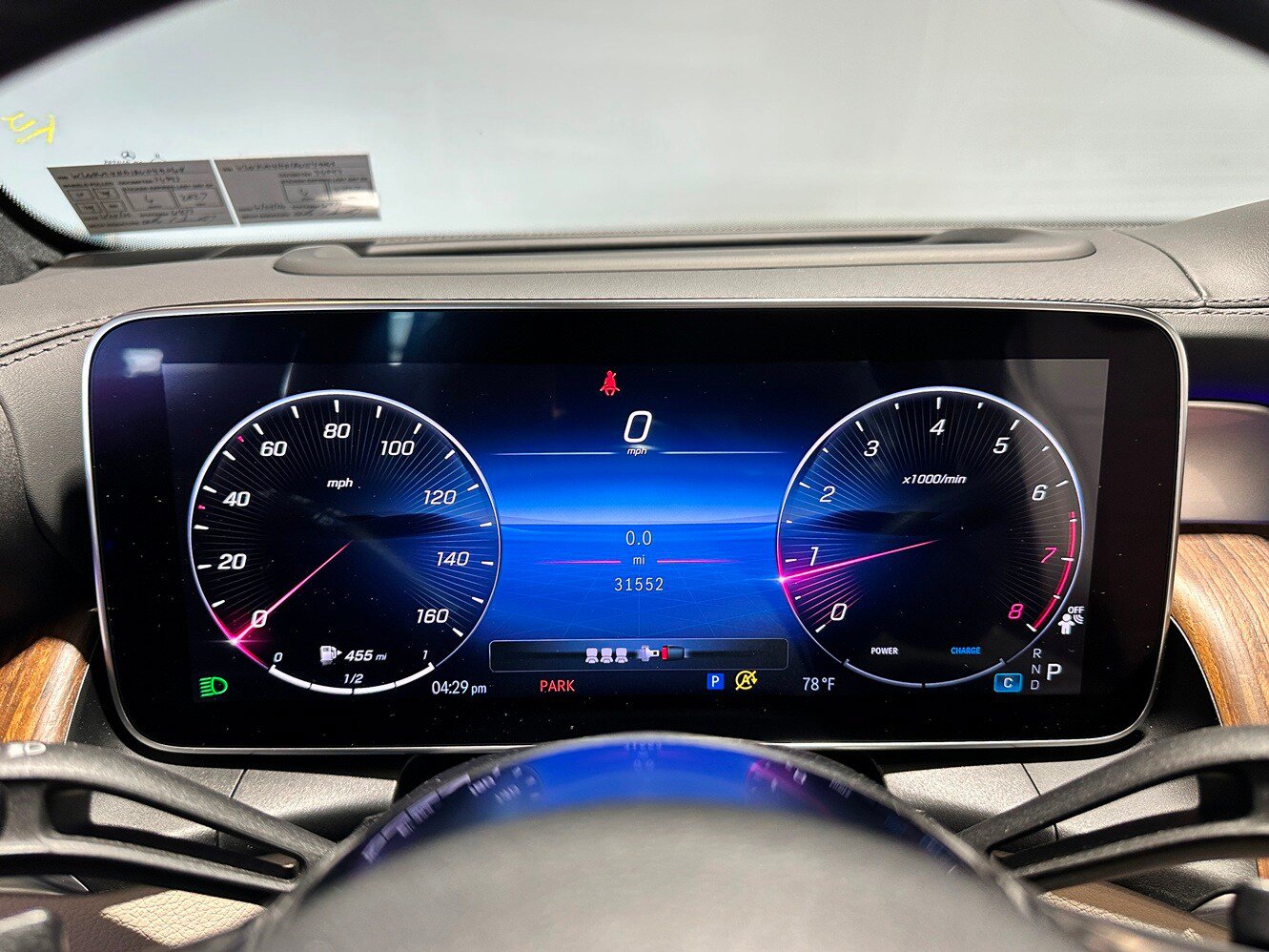 Used 2024 Mercedes-Benz GLC 300 4MATIC image 18